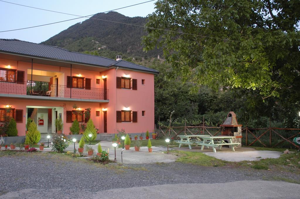 Artemis Apartments Konitsa Exterior foto